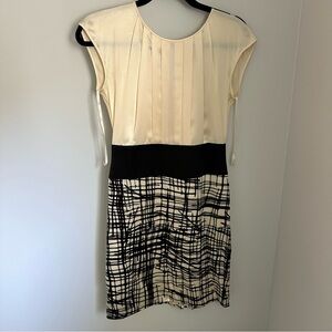 NWT BCBG MaxAzria Silk Cream and Black Knee Length Dress - Size 6